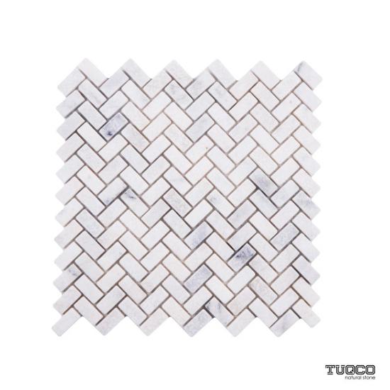 TUQCO Doğaltaş Fileli Herringbone Carrara Eskitme Mermer Mozaik